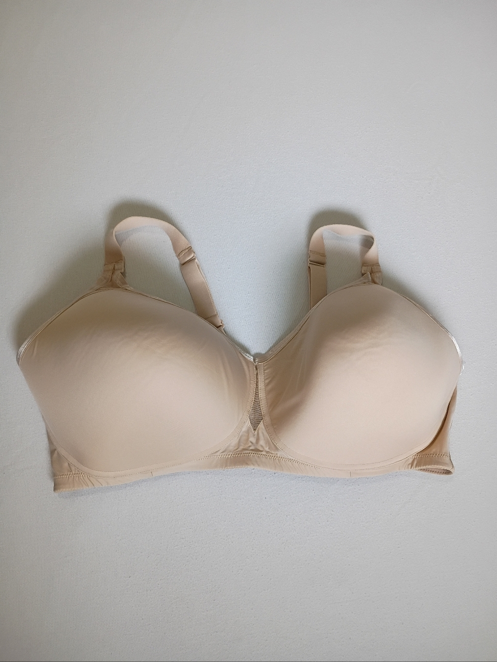 Catherines Intimates underwire bra, molded cups and size 44DDD Wide Band